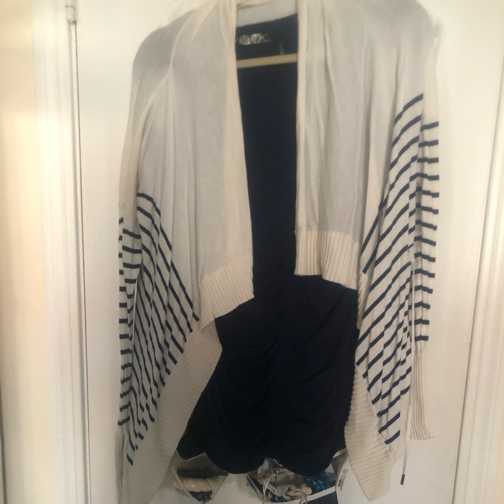 2 piece seater and cardigan from Guess